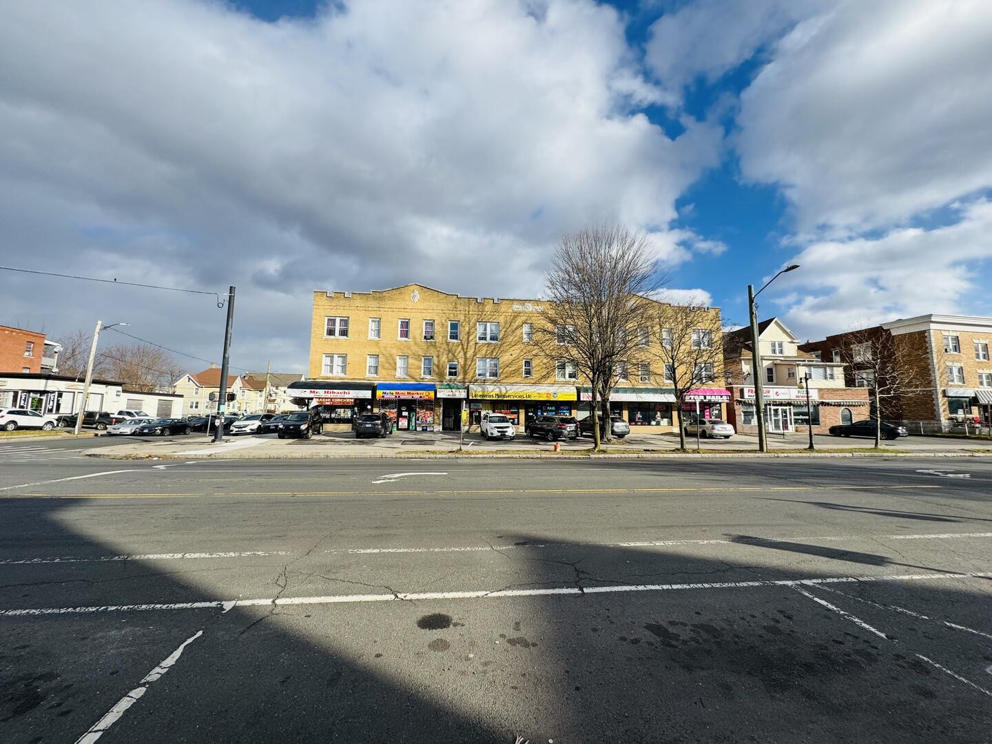 450-460 Franklin Ave, Hartford, CT à vendre Photo principale– Image 1 sur 19