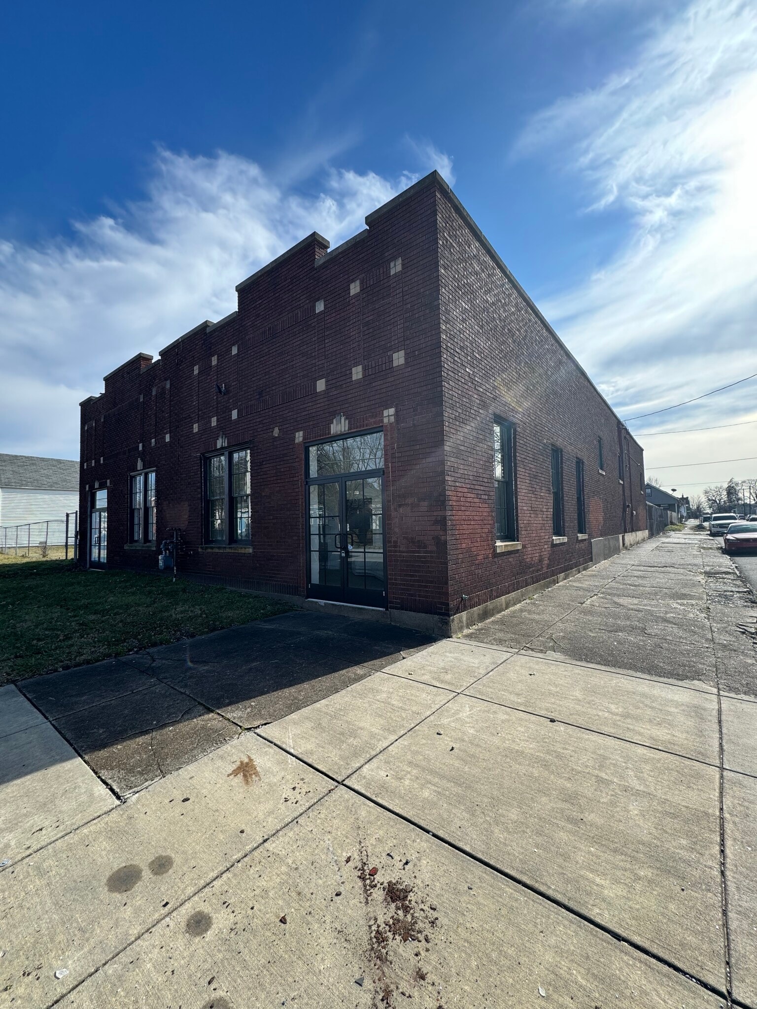 700 E Kentucky St, Louisville, KY à louer Photo de l’immeuble– Image 1 sur 5