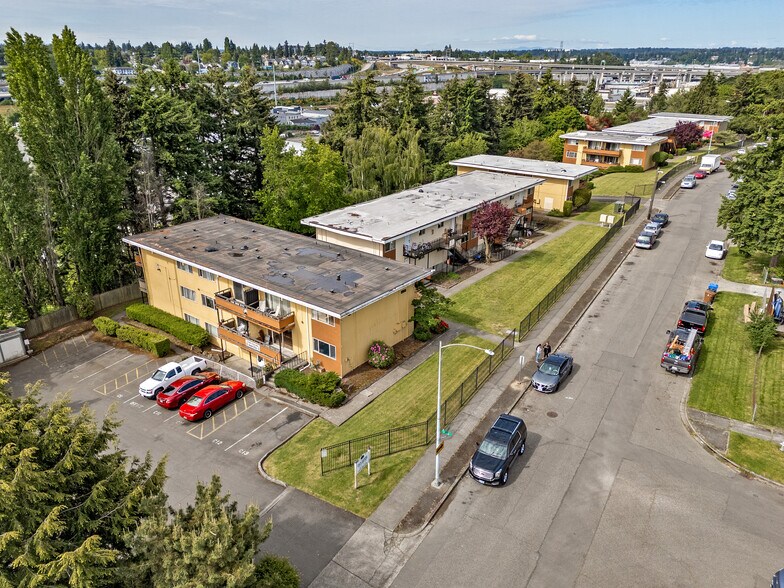 1208-1316 S 27th St, Tacoma, WA à vendre - Photo de l’immeuble – Image 1 sur 23