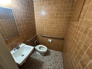 4412-4678 N University Dr, Lauderhill, FL à louer Photo intérieure– Image 2 sur 6