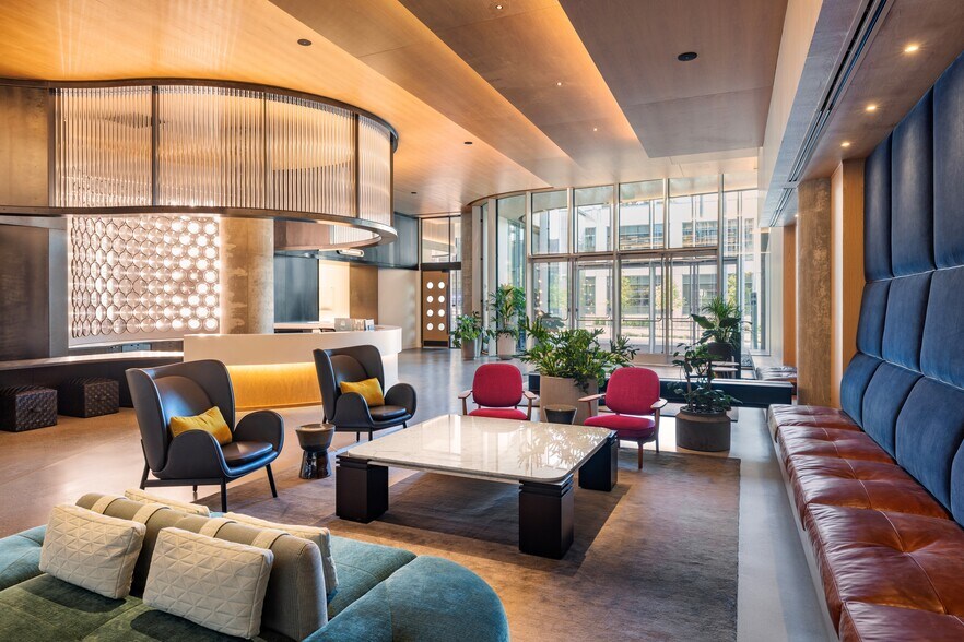 1150 Eastlake Ave E, Seattle, WA à louer - Photo de l’immeuble – Image 3 sur 6