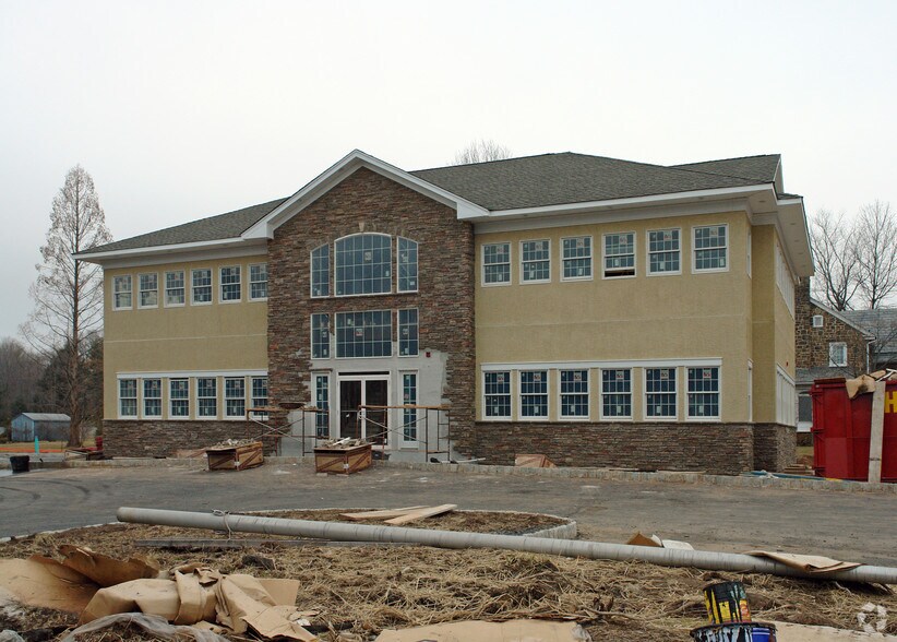 1214 Easton Rd, Warrington, PA à louer - Photo de l’immeuble – Image 2 sur 12