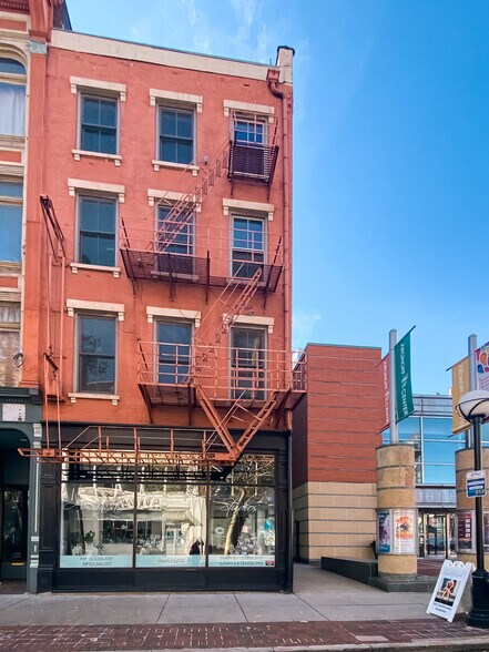 639 Main St, Cincinnati, OH à louer - Photo principale – Image 2 sur 82