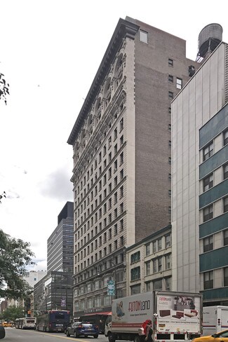 Plus de détails pour 80 Fifth Ave, New York, NY - Bureau à louer