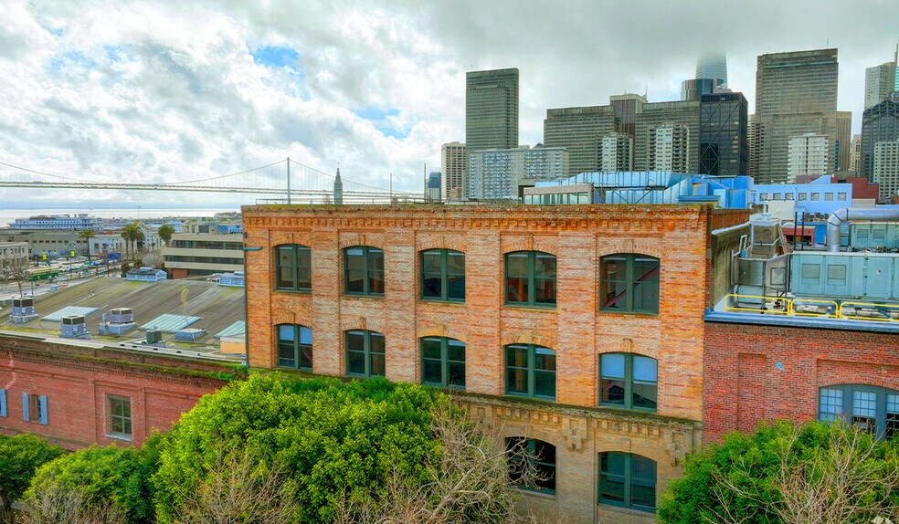 55 Union St, San Francisco, CA à louer - Photo de l’immeuble – Image 1 sur 10