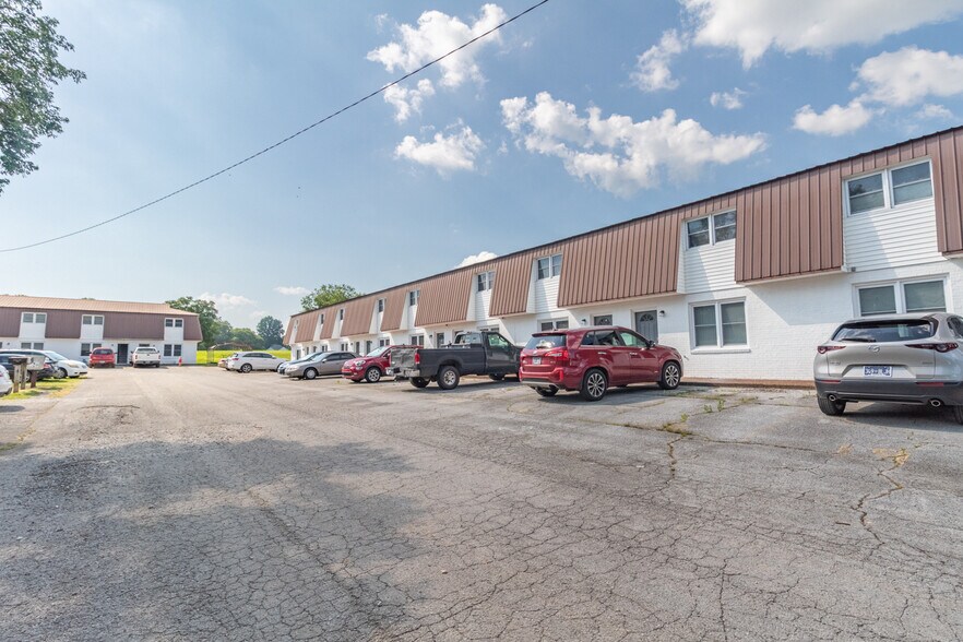 2000 Old Tullahoma Rd, Winchester, TN à vendre - Photo de l’immeuble – Image 2 sur 39
