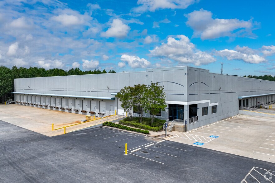 3075 South Park Blvd, Ellenwood, GA à louer - Photo principale – Image 1 sur 3