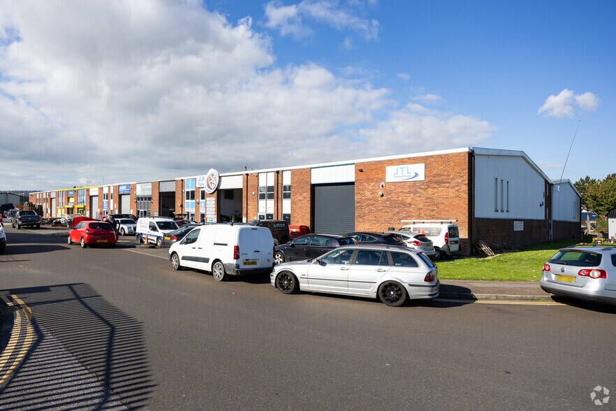 11C Edison Rd, Eastbourne à louer - Photo principale – Image 1 sur 21