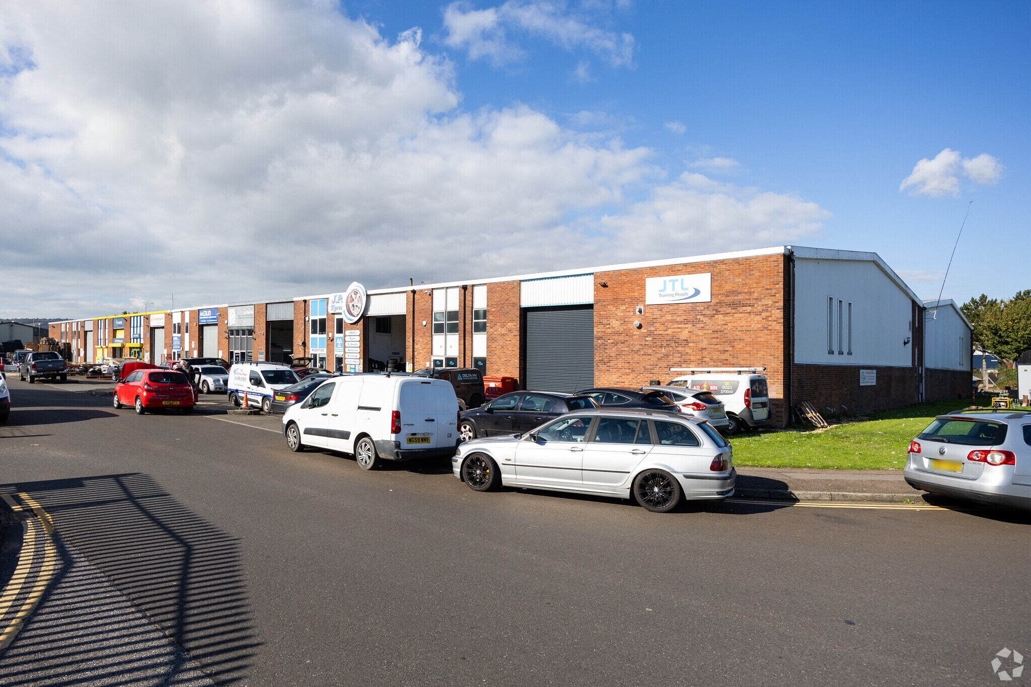 11C Edison Rd, Eastbourne à louer Photo principale– Image 1 sur 22