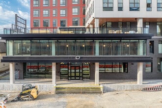 222 W Lane Ave, Columbus, OH à louer Photo de la construction– Image 2 sur 3