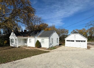 Plus de détails pour 1806 E Main St, Waukesha, WI - Bureau à vendre