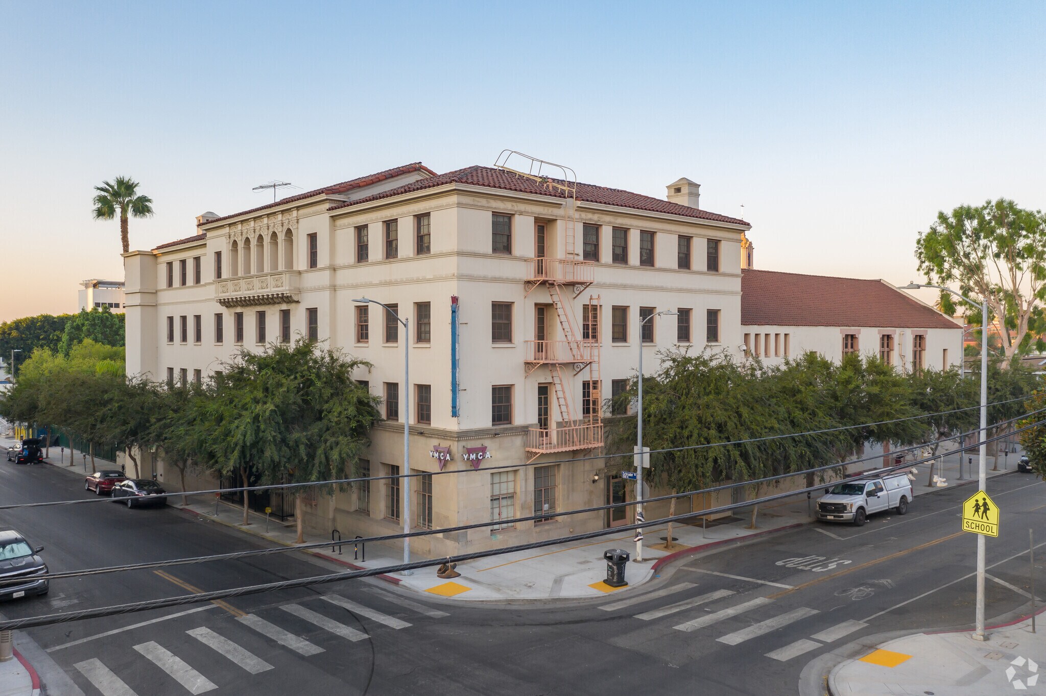 6560-6600 Selma Ave, Los Angeles, CA à louer Photo principale– Image 1 sur 3