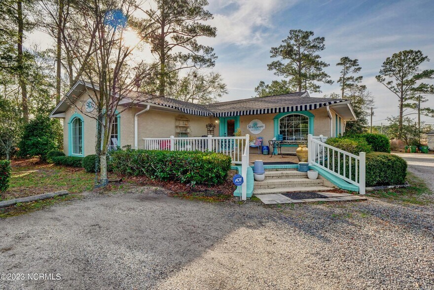 5018 Oleander Dr, Wilmington, NC à vendre - Photo de l’immeuble – Image 1 sur 43