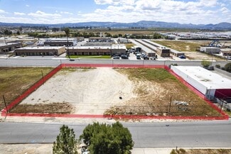 Plus de détails pour 27180 5th St, Highland, CA - Terrain à vendre