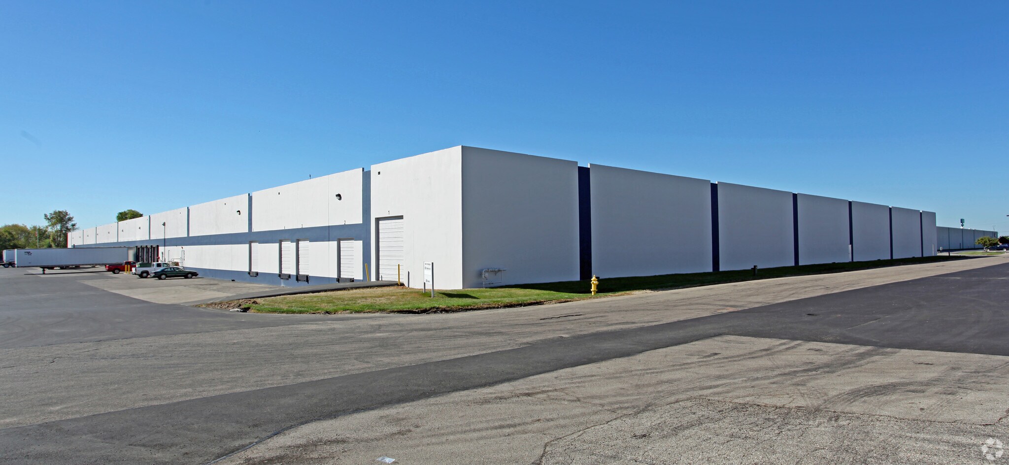 3920 Space Dr, Dayton, OH à louer Photo de l’immeuble– Image 1 sur 3