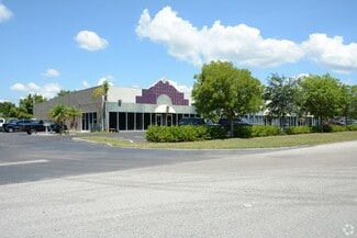 Plus de détails pour 8241-8259 Business Park Dr, Port Saint Lucie, FL - Industriel/Logistique à louer