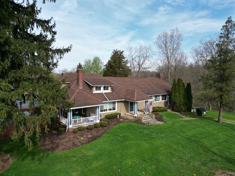 4770 Darrow Rd, Stow, OH à vendre - Photo de l’immeuble – Image 3 sur 30