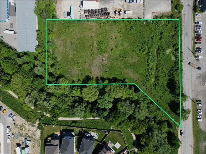 37 Forwell Rd, Kitchener, ON à vendre - Aérien – Image 2 sur 3
