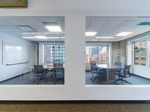 350 N LaSalle St, Chicago, IL à louer Photo intérieure– Image 1 sur 7