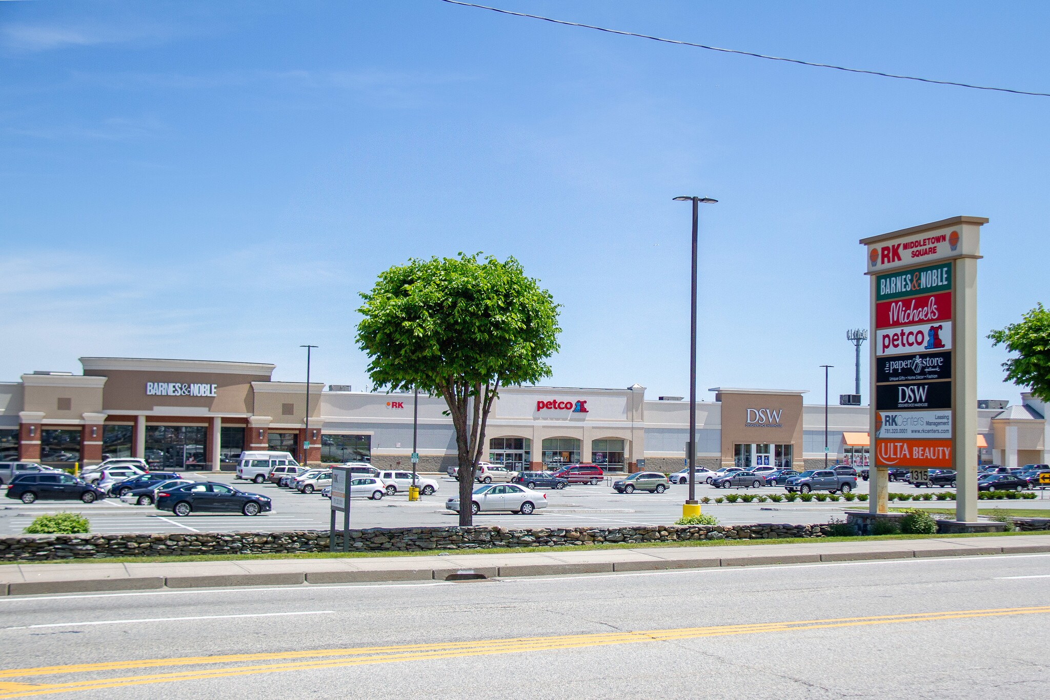 1315 W Main St, Middletown, RI à louer Autre– Image 1 sur 7