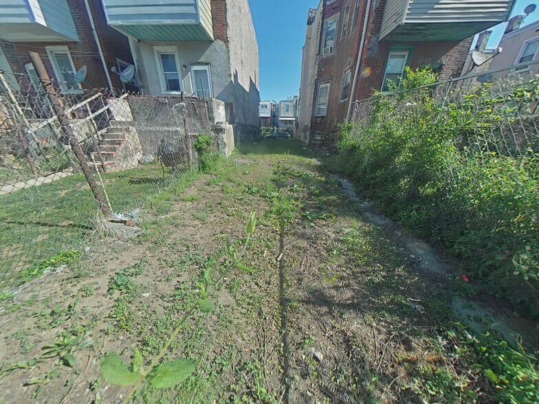 5914 Delancey St, Philadelphia, PA à vendre - Photo principale – Image 1 sur 6