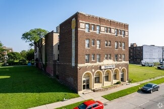 Plus de détails pour 470 Martin Luther King Jr Blvd, Detroit, MI - Logement à vendre
