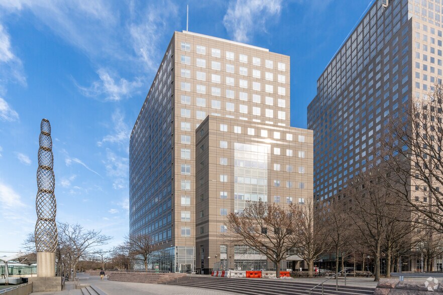 300 Vesey St, New York, NY à louer - Photo de l’immeuble – Image 3 sur 6