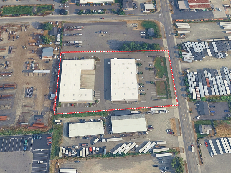 828 Valentine Ave SE, Pacific, WA à louer - Photo de l’immeuble – Image 1 sur 1