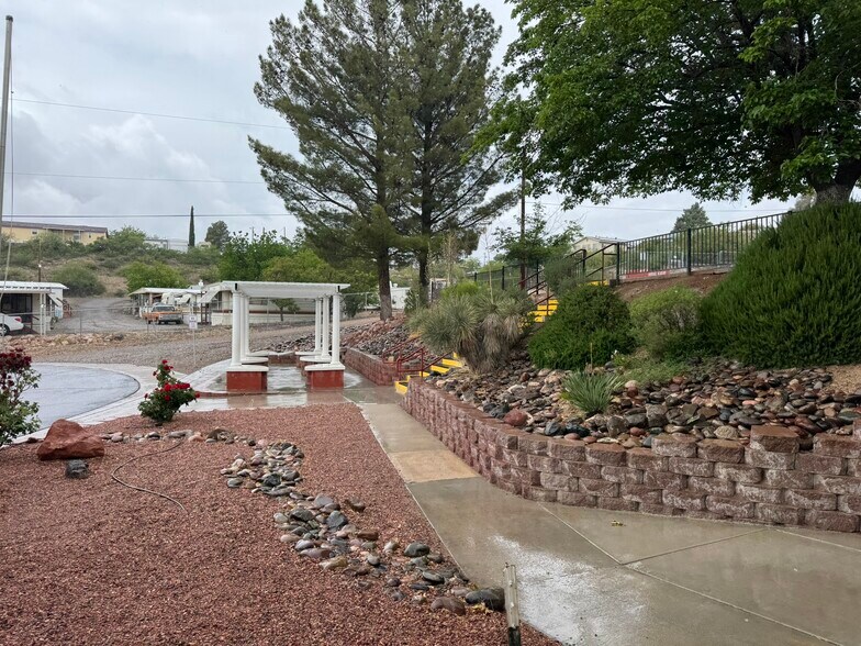 132 W General Crook Trl, Camp Verde, AZ à vendre - Photo de l’immeuble – Image 2 sur 12