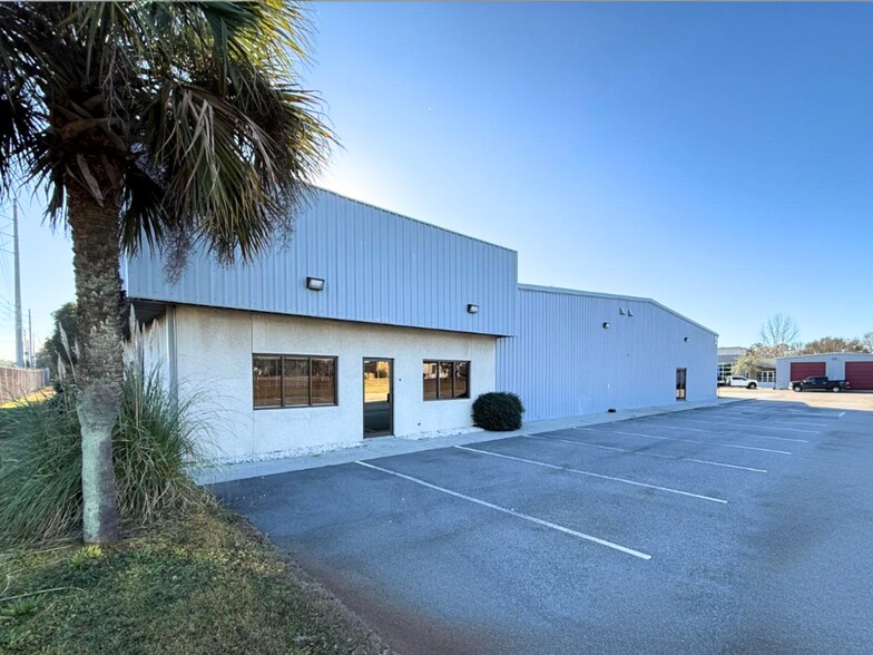2501 E President St, Savannah, GA à louer - Photo de l’immeuble – Image 3 sur 45