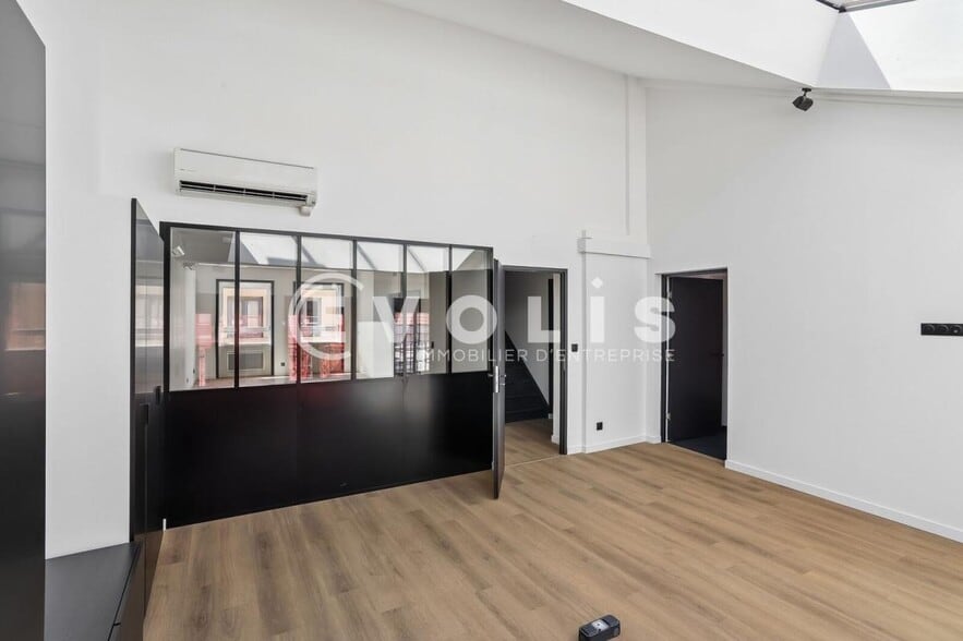 32 Rue Neuve, Lyon à vendre - Photo de l’immeuble – Image 3 sur 17