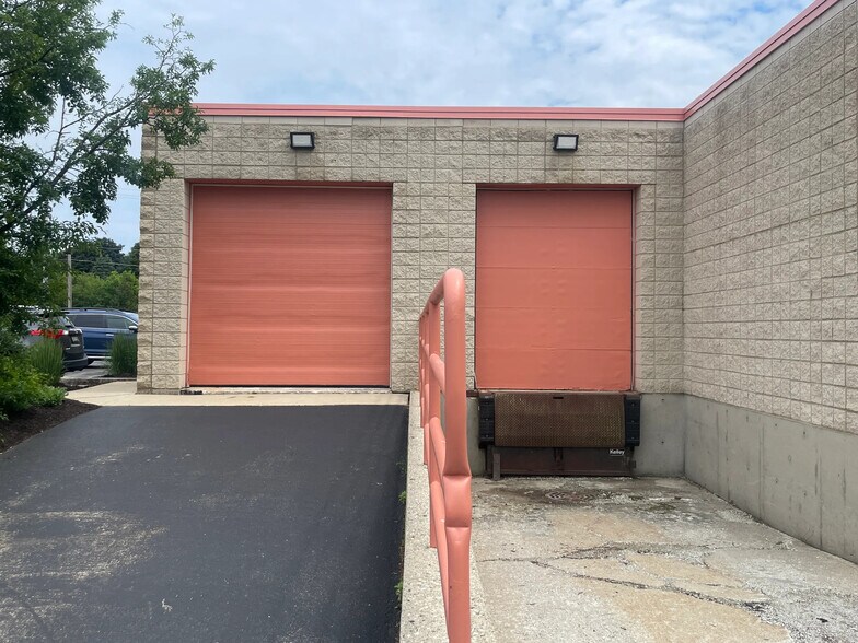 6400 S Industrial Loop, Greendale, WI à vendre - Photo de l’immeuble – Image 3 sur 9