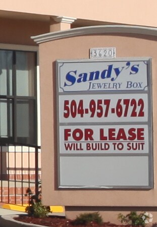 3620 De La Ronde Dr, Chalmette, LA à louer - Photo de l’immeuble – Image 2 sur 8