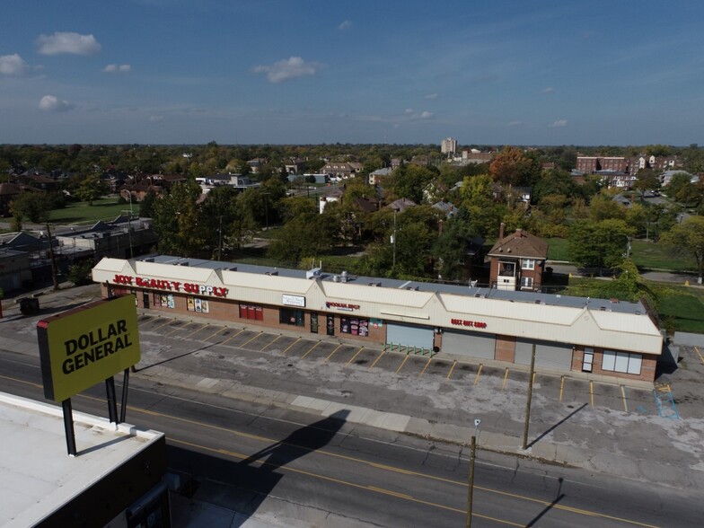 3406-3430 Joy Rd, Detroit, MI à vendre - Photo de l’immeuble – Image 3 sur 5