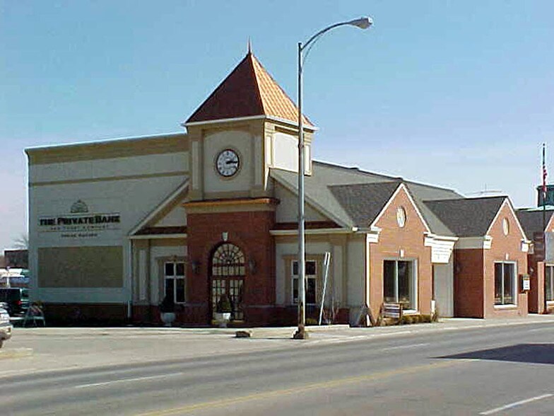 24 S 2nd St, St Charles, IL à vendre - Autre – Image 3 sur 4