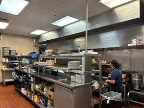 2101 N Ursula St, Aurora, CO à louer Photo intérieure– Image 2 sur 3