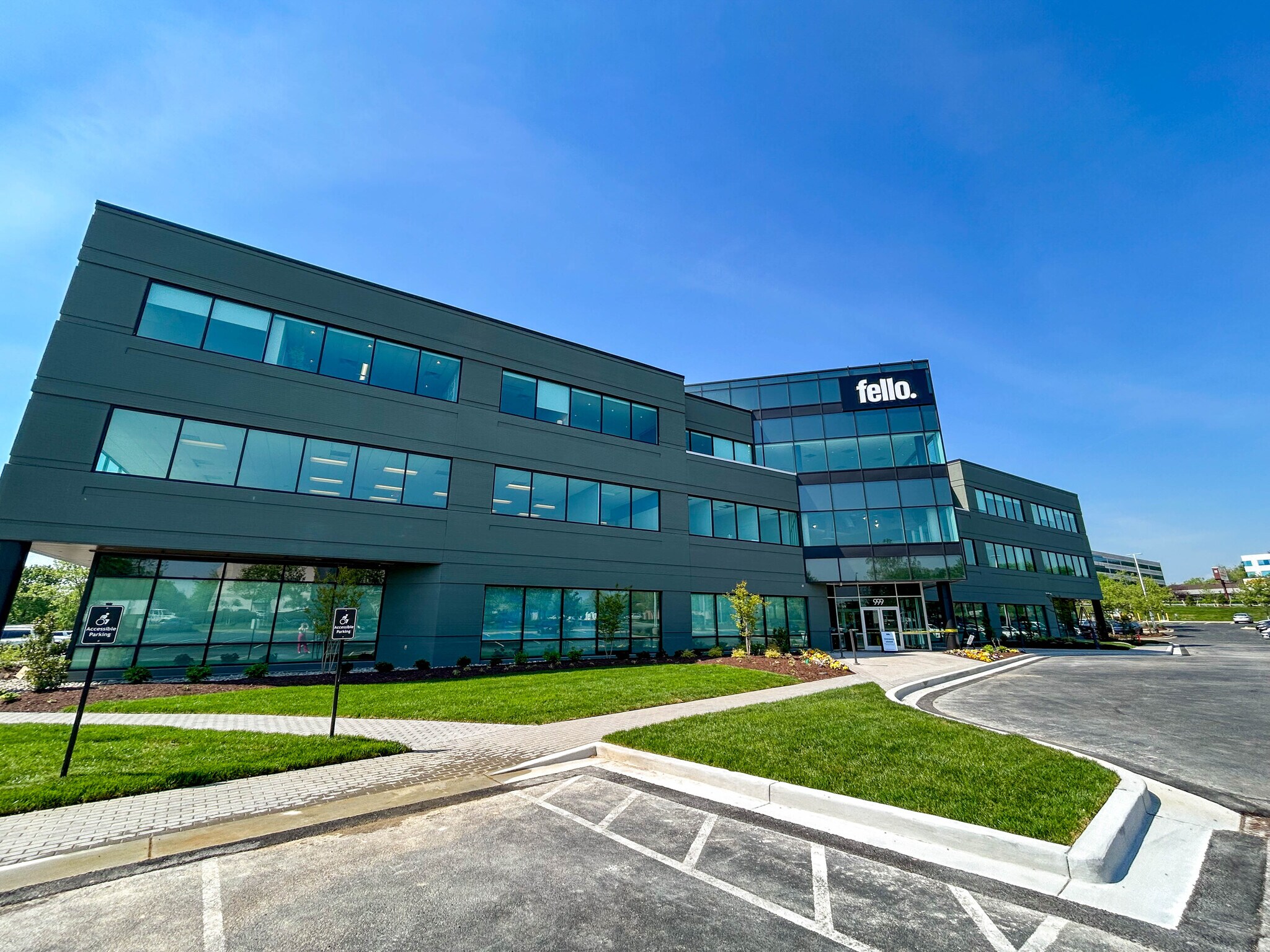 999 Corporate Blvd, Linthicum, MD à louer Photo principale– Image 1 sur 5