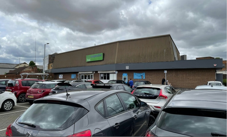 27-31 The Square, Hessle à louer Photo de l’immeuble– Image 1 sur 1