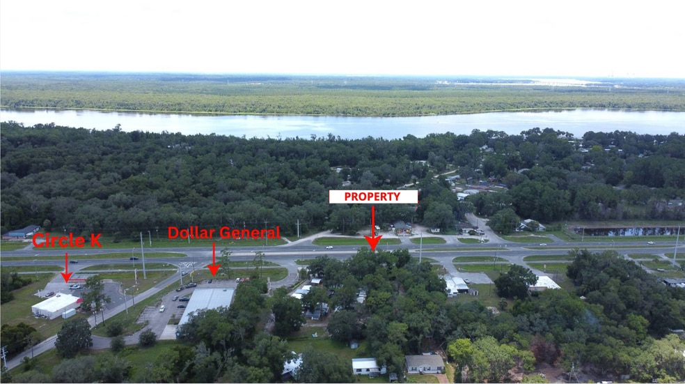 736 S Highway 17, San Mateo, FL à vendre - Photo de l’immeuble – Image 1 sur 10