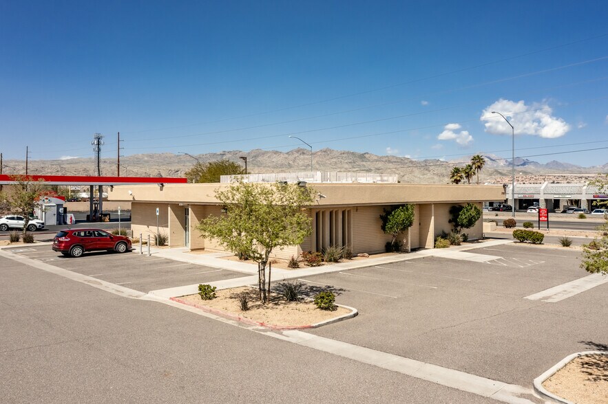 1755 E Lakeside Dr, Bullhead City, AZ à louer - Photo de l’immeuble – Image 2 sur 110
