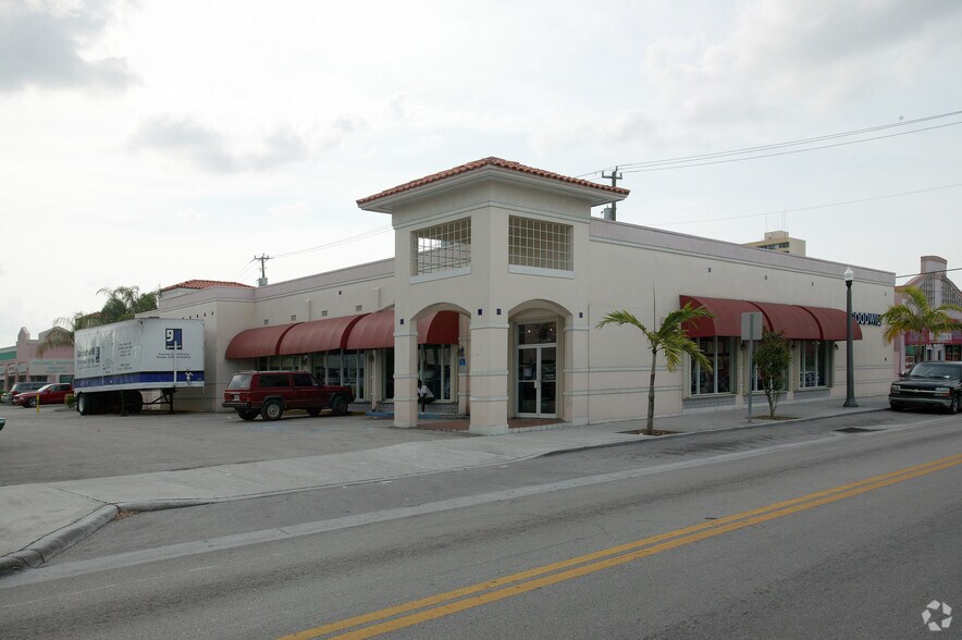 461 Palm Ave, Hialeah, FL à vendre - Photo principale – Image 1 sur 2