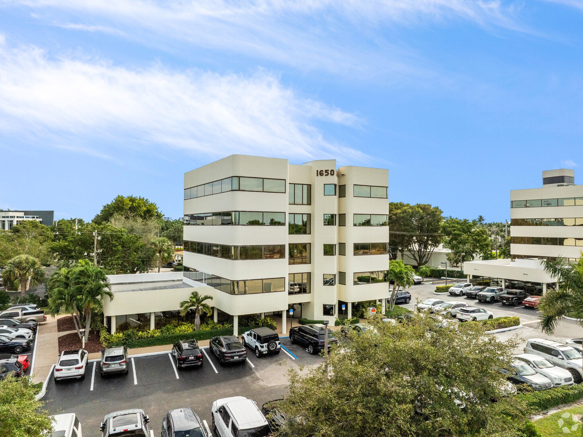 1650 S Dixie Hwy, Boca Raton, FL à vendre Photo de l’immeuble– Image 1 sur 22