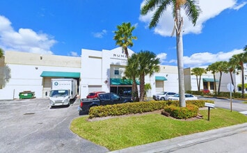10505 NW 29th Ter, Miami, FL à louer Photo de l’immeuble– Image 1 sur 1