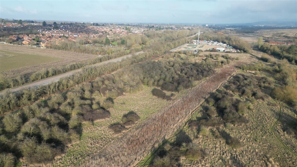 124 Bletchley Rd, Newton Longville à louer - Photo de l’immeuble – Image 2 sur 3