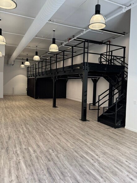 536 Bryant St, San Francisco, CA à louer - Photo de l’immeuble – Image 3 sur 9