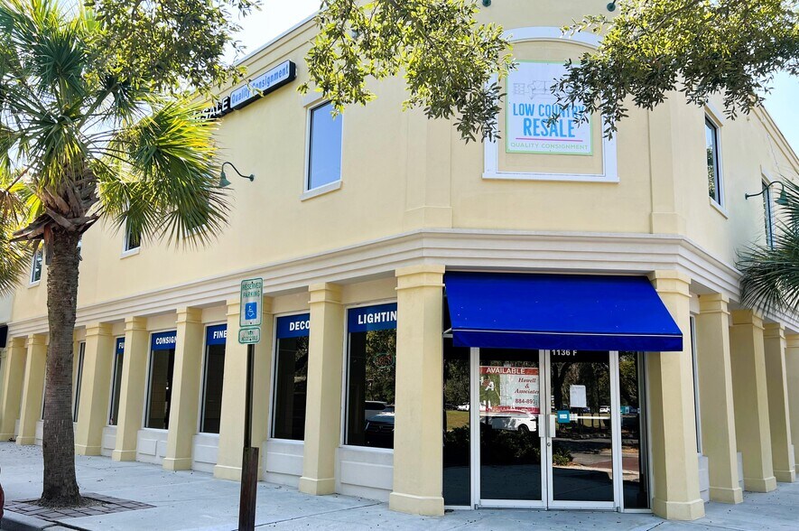 1136 Hungry Neck Rd, Mount Pleasant, SC à louer - Photo de l’immeuble – Image 3 sur 4