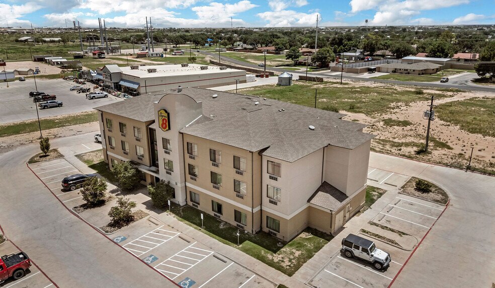 3432 Interstate 20, Stanton, TX à vendre - Photo de l’immeuble – Image 3 sur 48