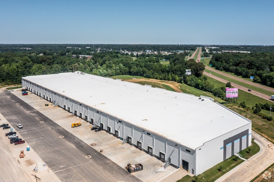 6332 Commercial Dr, Olive Branch, MS à louer - Aérien – Image 3 sur 10