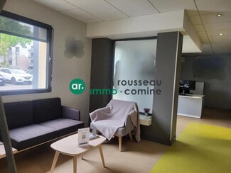 Plus de détails pour Bureau à louer