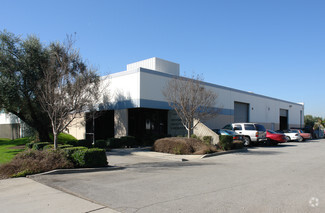Plus de détails pour 13744 Monte Vista Ave, Chino, CA - Industriel/Logistique à louer